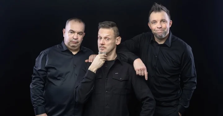 Grafika promocyjna wydarzenia Kabaret Ani Mru Mru — „Mniej więcej” w Nowym Targu