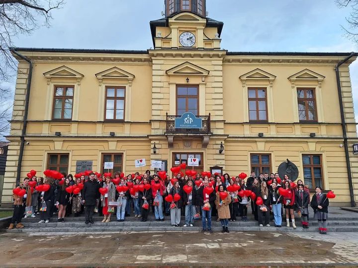 Grafika promocyjna wydarzenia Serce dla Hospicjum. Serce od Hospicjum — akcja na nowotarskim Rynku
