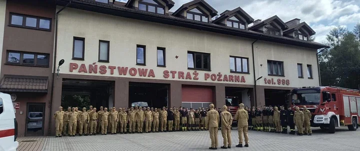 Trzy zdarzenia naraz w Rabce-Zdroju. Strażacy ćwiczyli akcję na dużą skalę