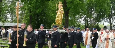 Strażacka pielgrzymka z Zakopanego do Ludźmierza znów zebrała ludzi z całej Polski