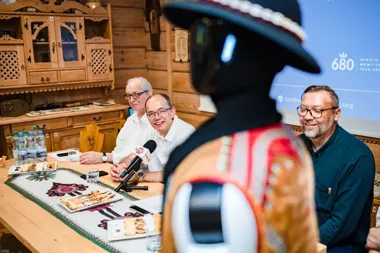 Jarmark Podhalański wraca na Rynek z robotem i nutą przyszłości