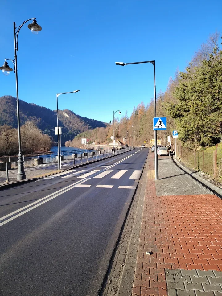 Prawie 1,5 km nowej drogi powiatowej – bezpieczniej i wygodniej na odcinku 1636K